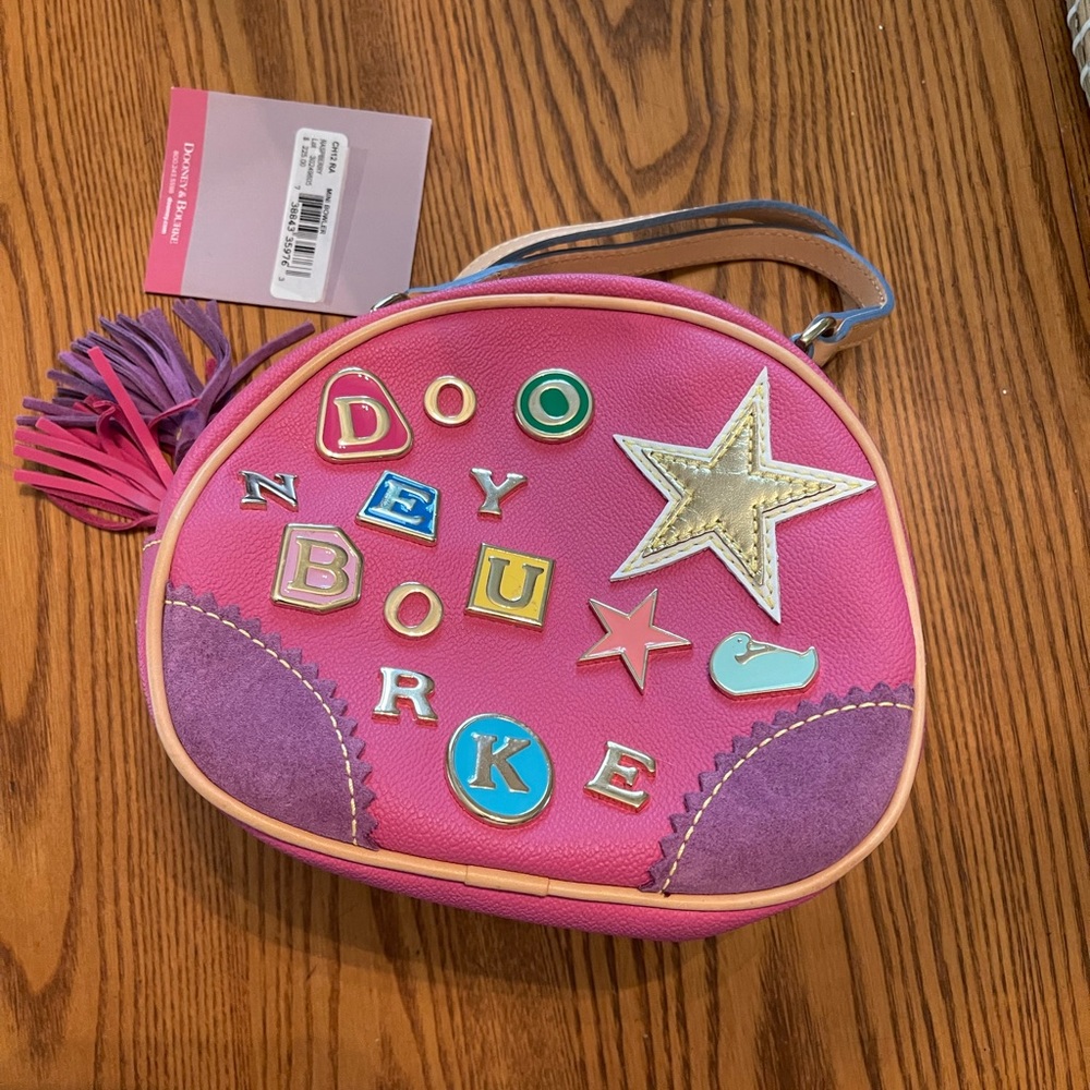 Dooney & Bourke authentic & never used purse